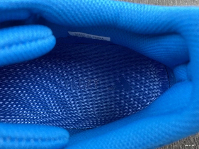 700 BLUE HP6674 BOOST YEEZY HI-RES ADIDAS 0809